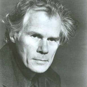 Galt Mac Dermot SHOF 2009 Inductee