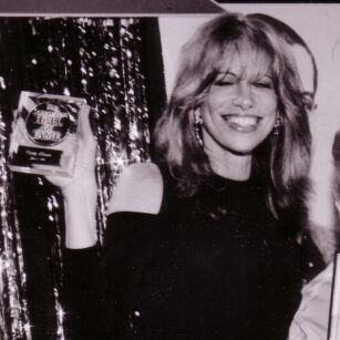 Carly Simon SHOF 1994 Inductee