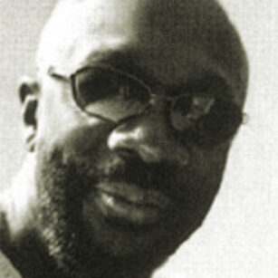 Isaac Hayes SHOF 2005 Inductee