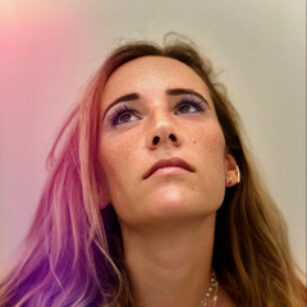 Julia Shuren Artist Pic