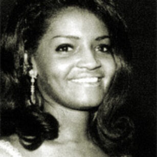 Sylvia Moy SHOF 2006 Inductee