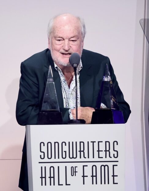 12 SHOF 26 Gala Inductee G Lyle acceptance