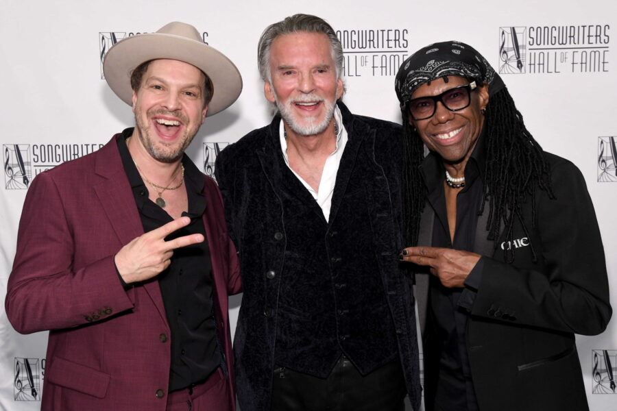 74 SHOF 26 Gala G De Graw K Loggins N Rodgers