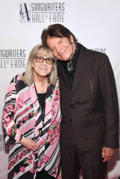 76 SHOF 26 Gala L Moran J Fogerty