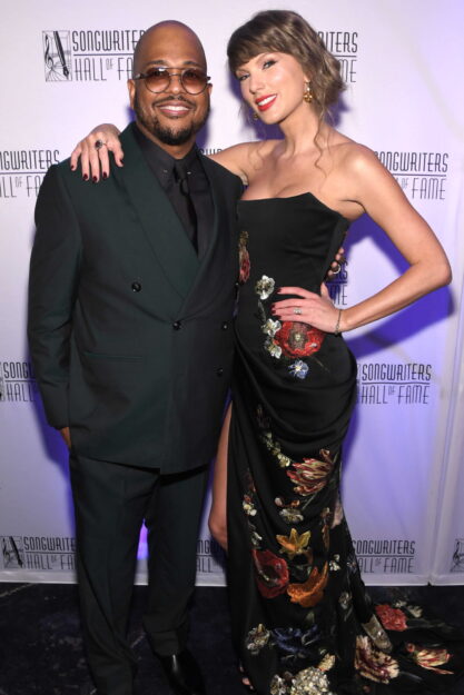 84 SHOF 26 Gala T Stewart T Swift