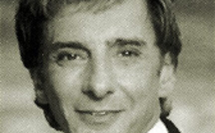 Barry Manilow SHOF 2002 Inductee 1991 Howie Richmond Hitmaker