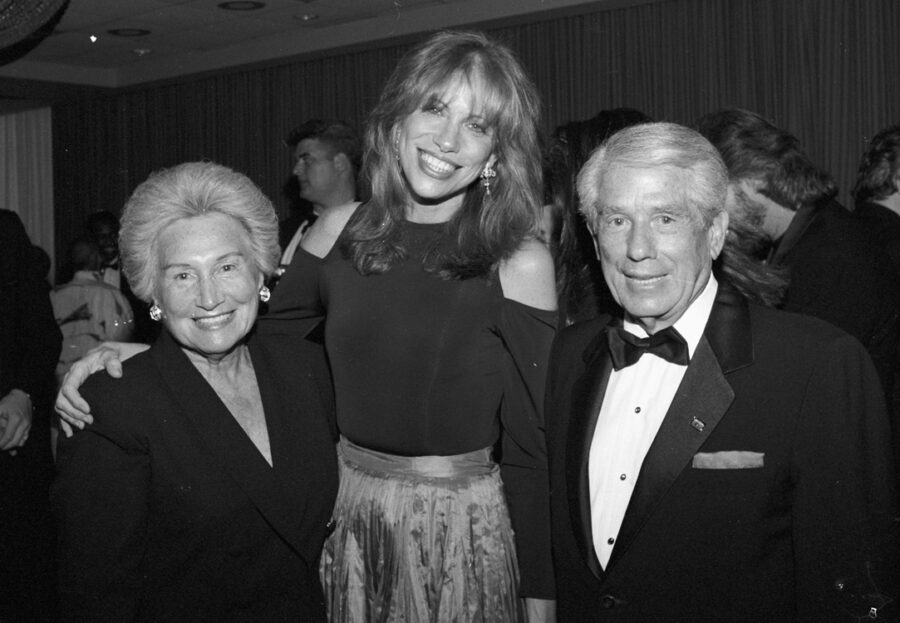 Feigy Goldberg Carly Simon Jules Goldberg94sm