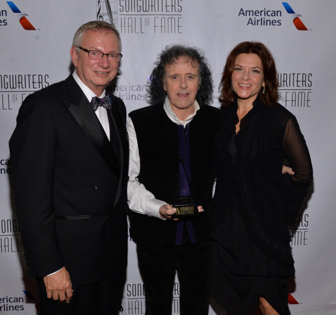 Ralph Peer Donovan Rosanne Cash